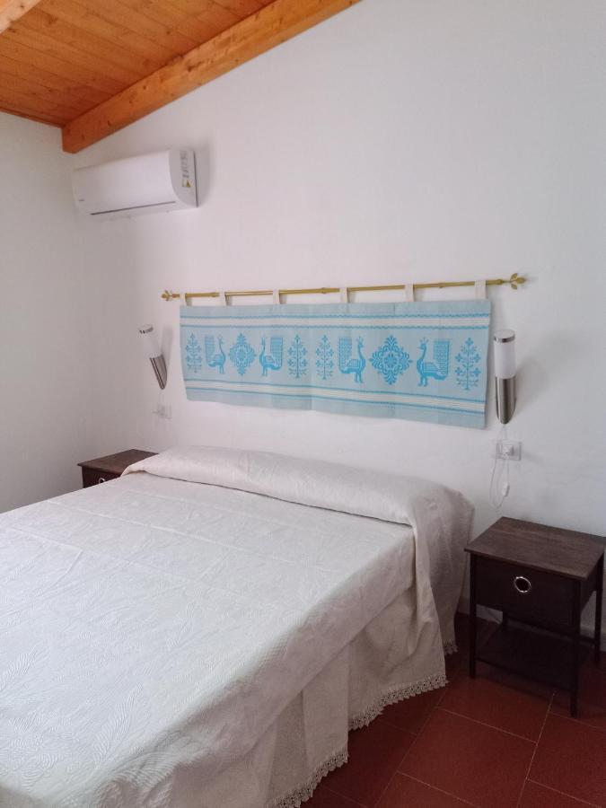 Casa Vacanza Ligustro Appartamento Il Toro SantʼAntìoco Dış mekan fotoğraf
