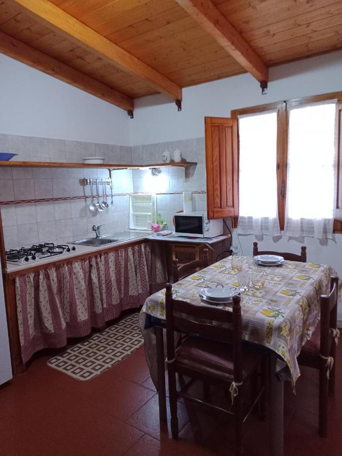 Casa Vacanza Ligustro Appartamento Il Toro SantʼAntìoco Dış mekan fotoğraf